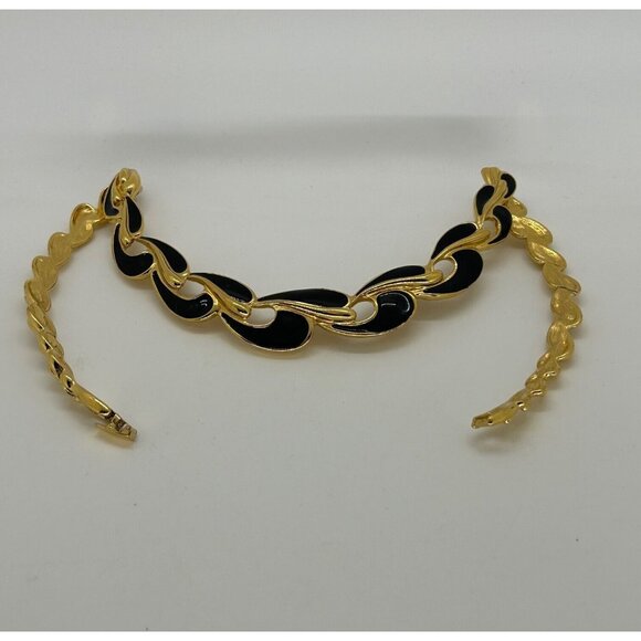 Vintage TRIFARI Gold Tone Black Enamel Modernist Leaf Link Collar Necklace 1980s - Picture 6 of 14